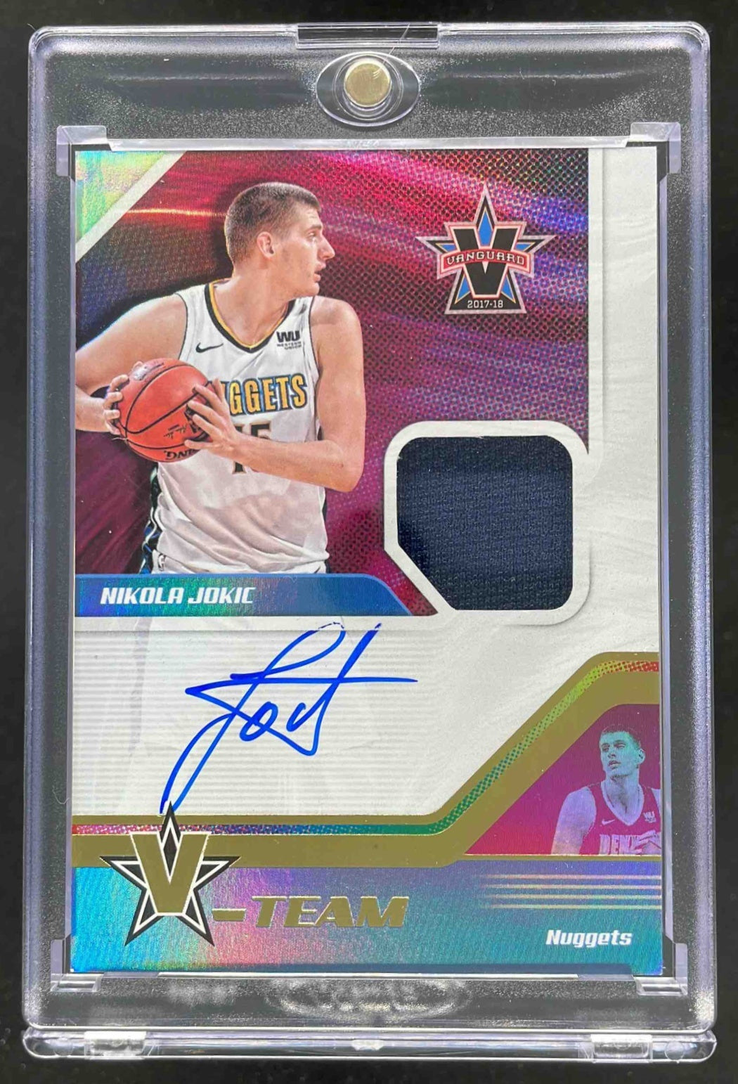 2017-18 Panini Vanguard V Team Signatures Swatches #VT-NJK Nikola