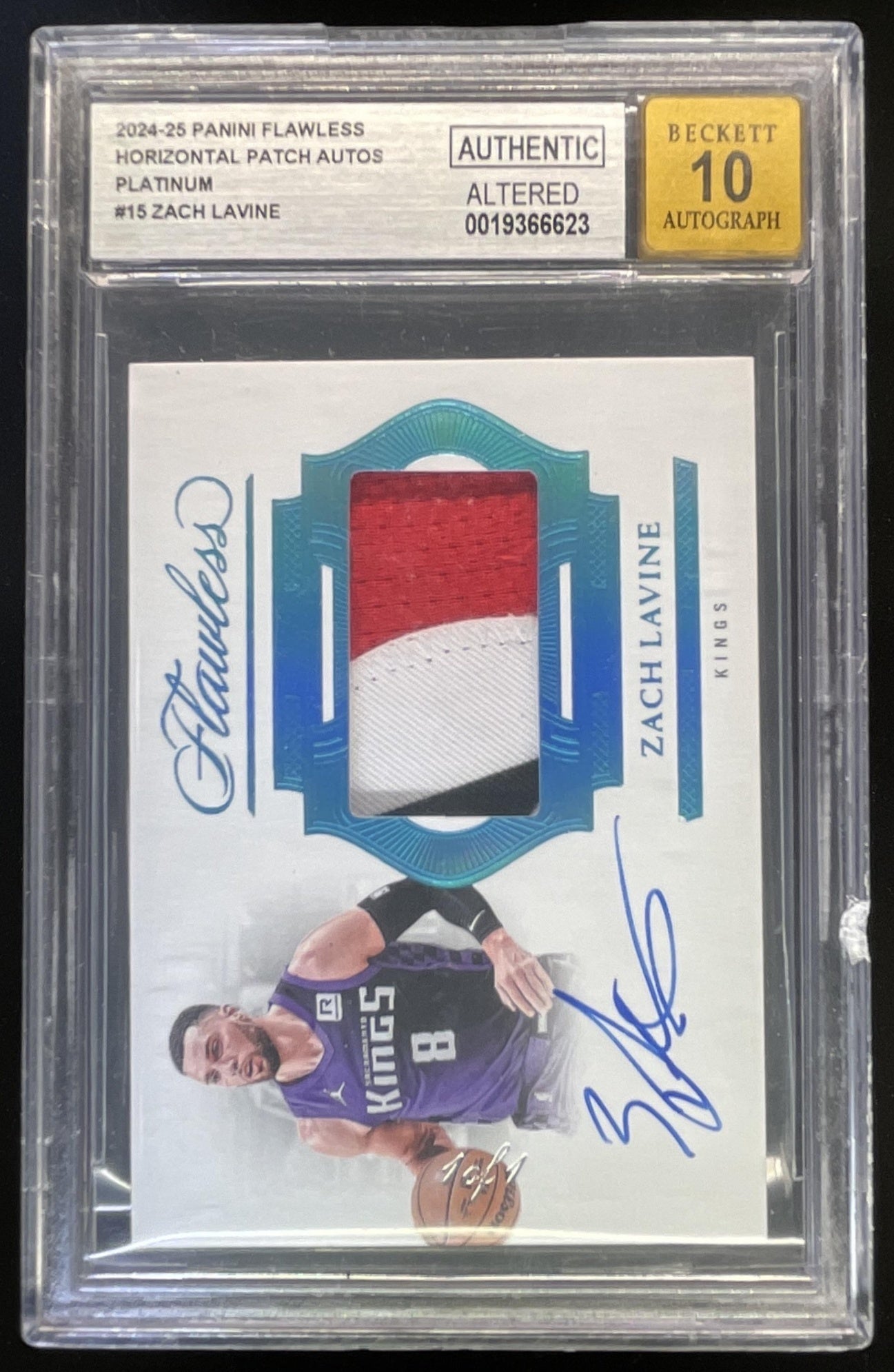 2024 Flawless Horizontal Patch Auto Platinum Zach LaVine Auto 1/1