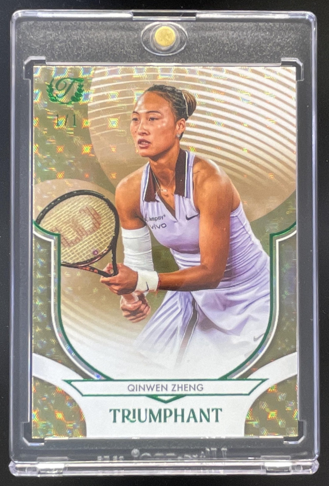 2025 Topps Triumphant Green Foilfractor #21 Qinwen Zheng 1/1
