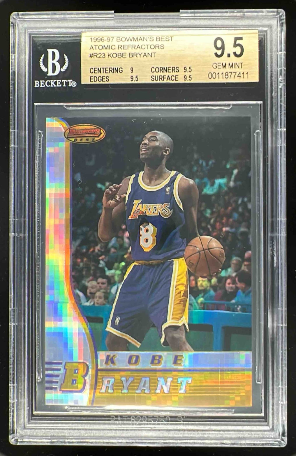 1996-97 Bowman 's Best Atomic Refractors #R23 Kobe Bryant RC