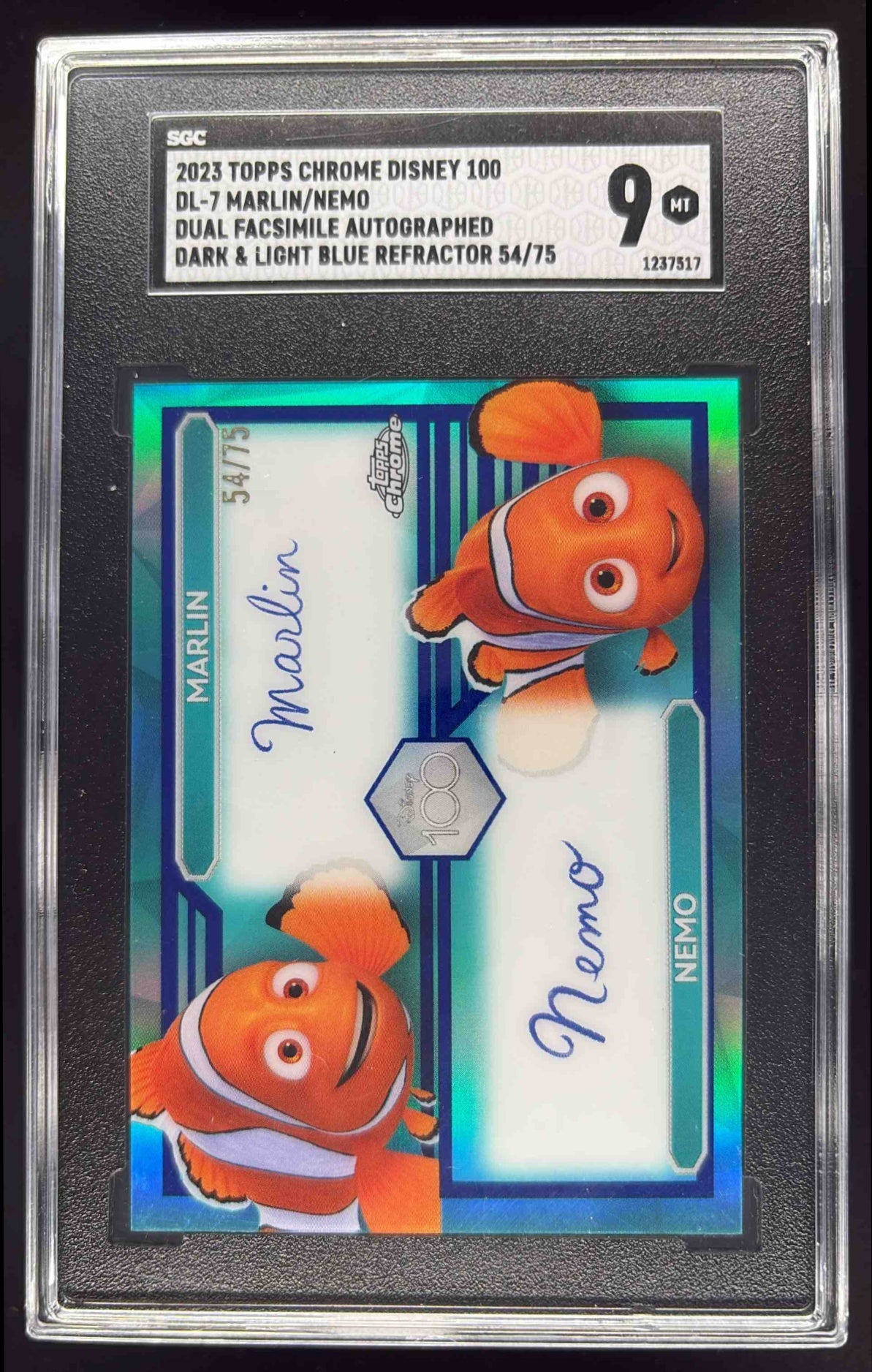 PAYBACK シーグリ 2023 2023 Topps Chrome Disney 100 Dual Auto Dark Light Blue Nemo