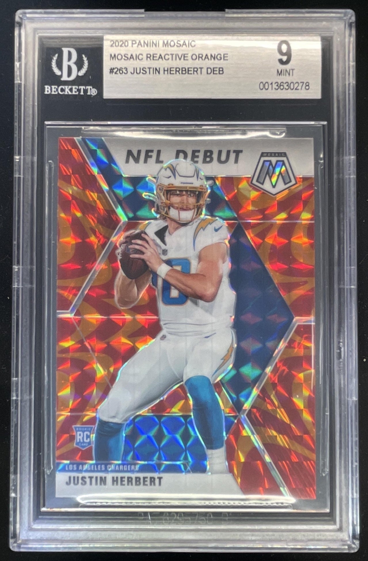 2020 Panini Mosaic Prizm Reactive Orange #263 Justin Herbert RC