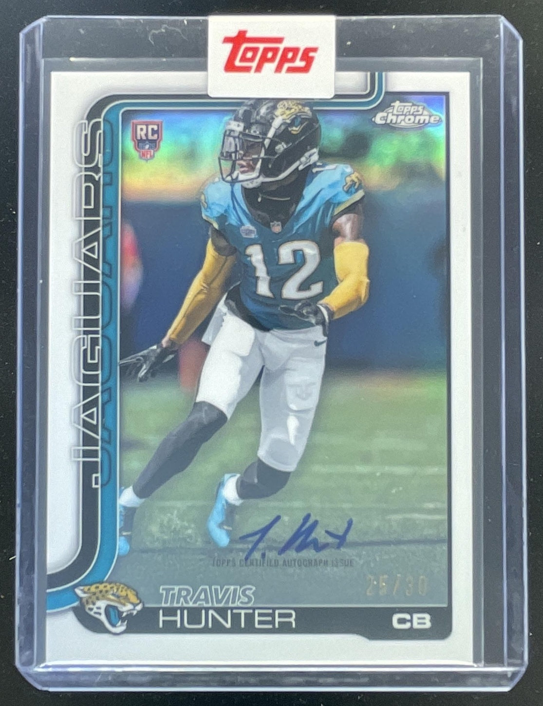 2025 Topps Chrome Rookie White #RA-THU Travis Hunter RC Auto /30