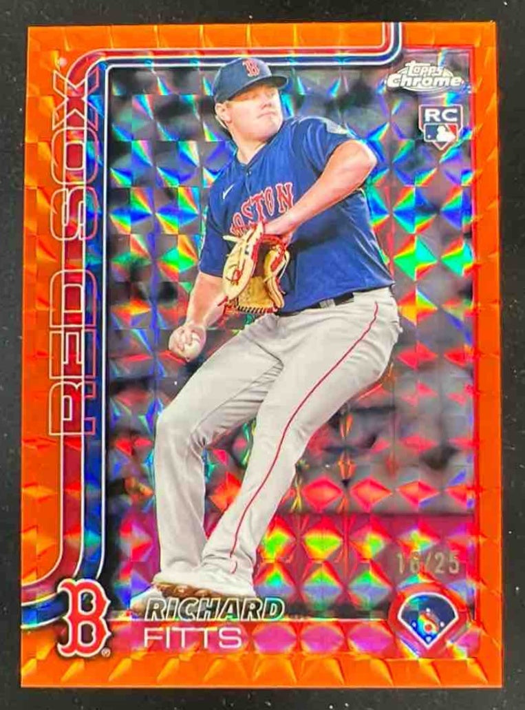 2025 Topps Chrome Orange Geometric Refractor #72 Richard Fitts RC