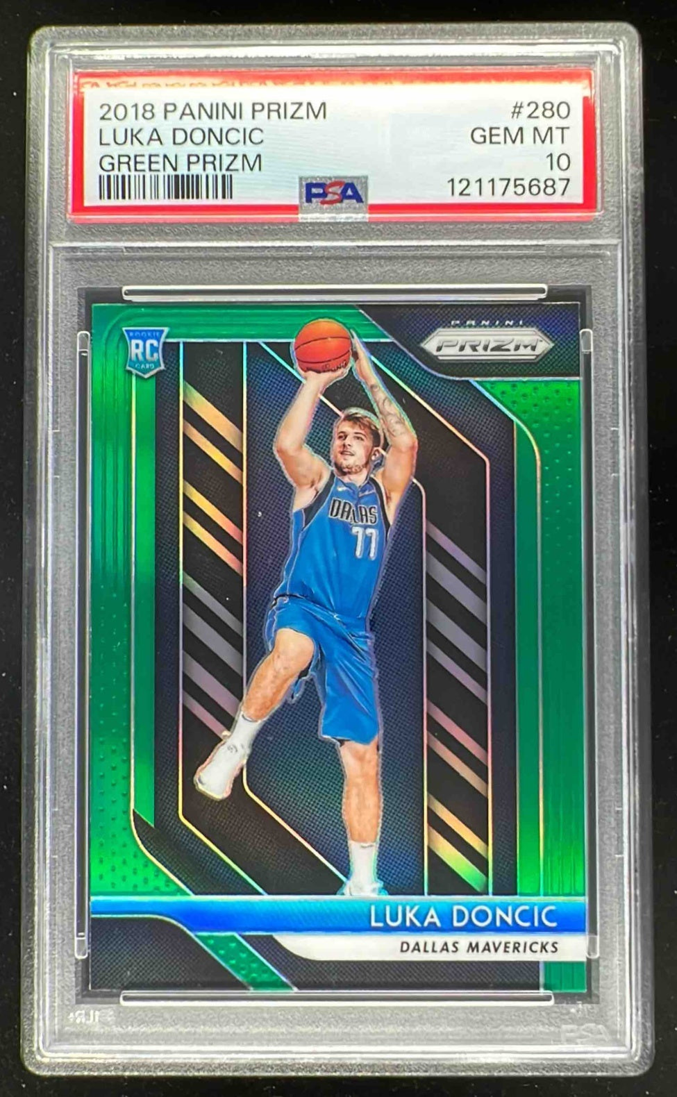 2018-19 Panini Prizm Prizms Green #280 Luka Doncic RC PSA 10
